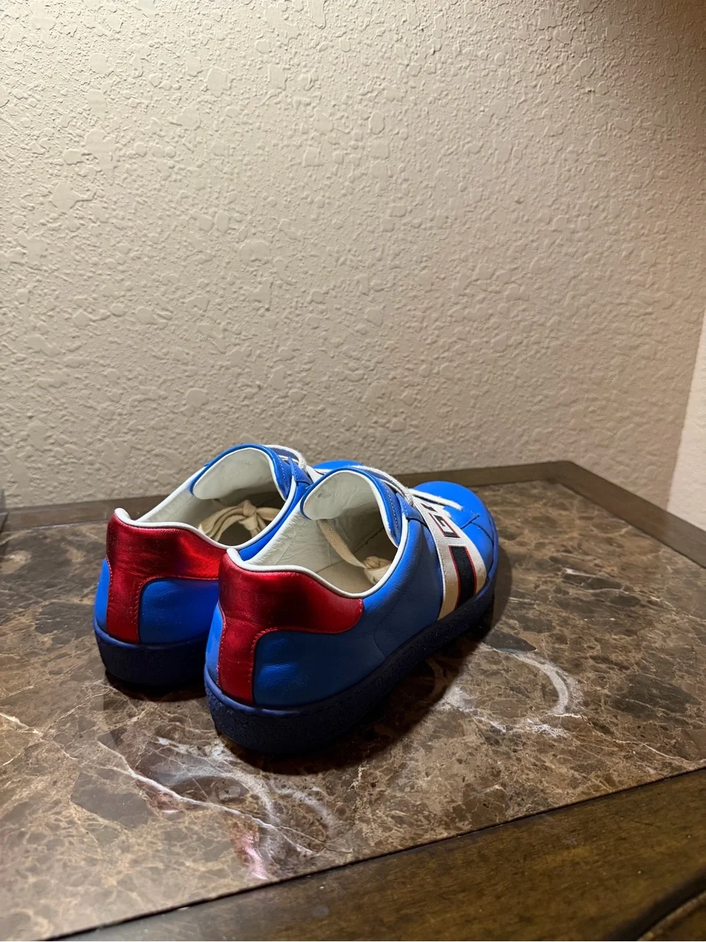 Men’s Gucci Blue & Red Low-Top Sneakers Size 8